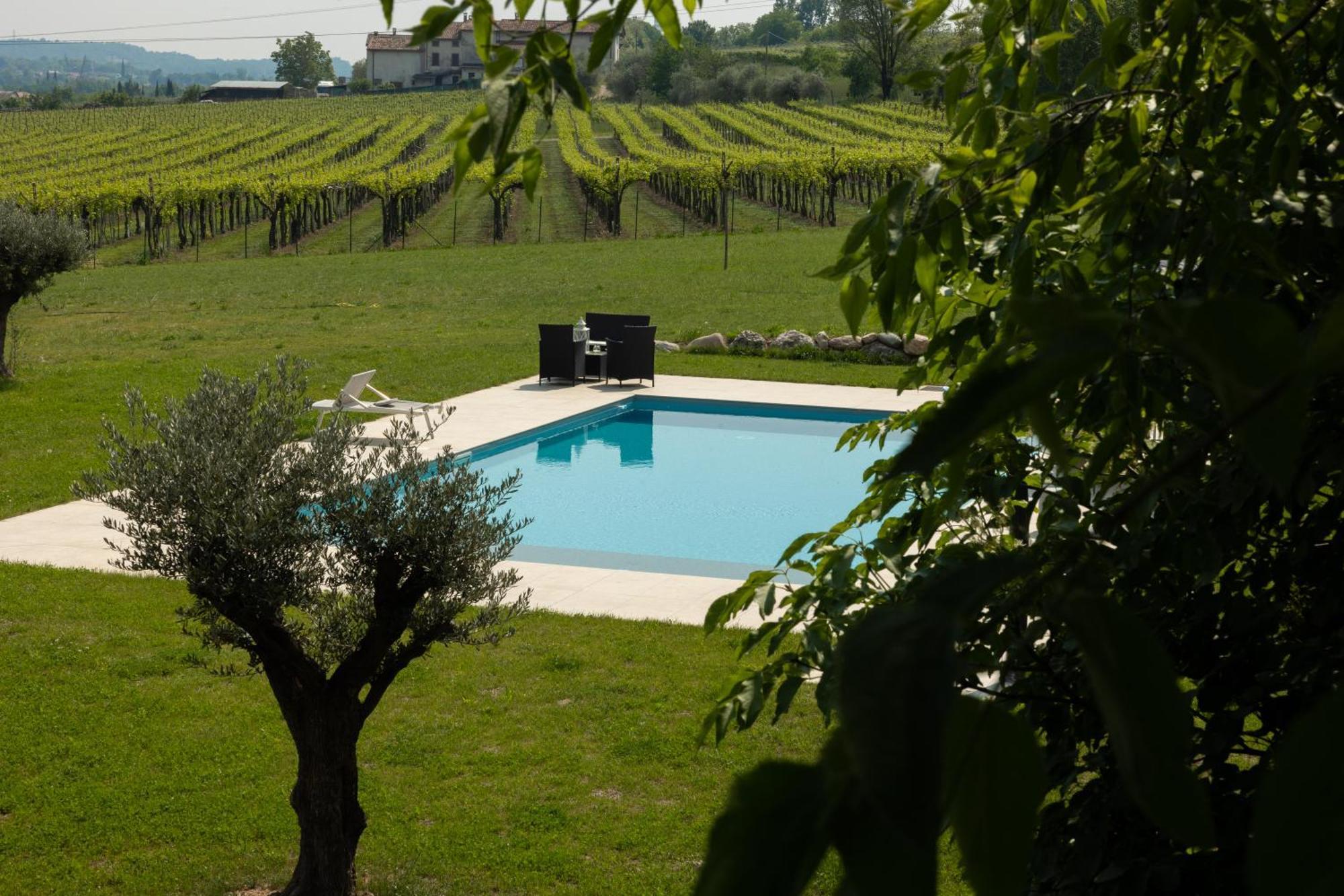 Bed And Breakfast Le Giale Castelnuovo del Garda Kültér fotó